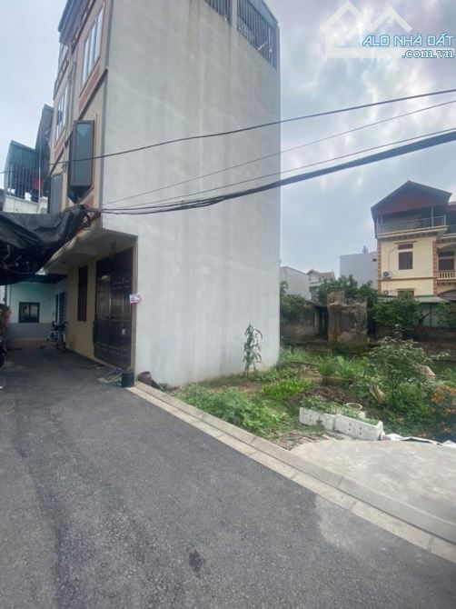 Bán đất 56m Đặng Xá - Gia Lâm, lô góc, ô tô đỗ cửa, 5m ra ô tô tránh đỗ