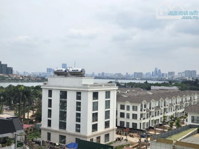 PHỐ ĐI BỘ TRỊNH CÔNG SƠN - GÀ ĐẺ TRỨNG VÀNG KHU VỰC TOÀN TÂY SINH SỐNG