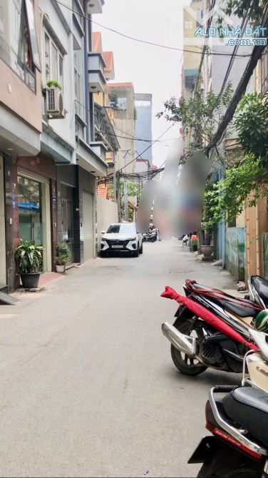 SỐC HẠ VÀI TỶ Phân lô 2 Ô TÔ tránh phố Khuất Duy Tiến, Thanh Xuân 67,2m MT5 2 MẶT NGO 16,x