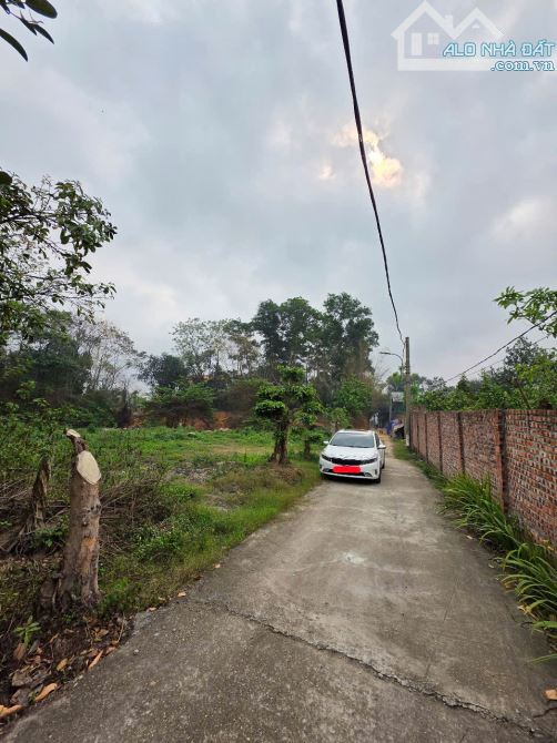 Bán thổ cư  Hòa Long . dt 128m . mt 4,5m. hướng N . giá 3ty450