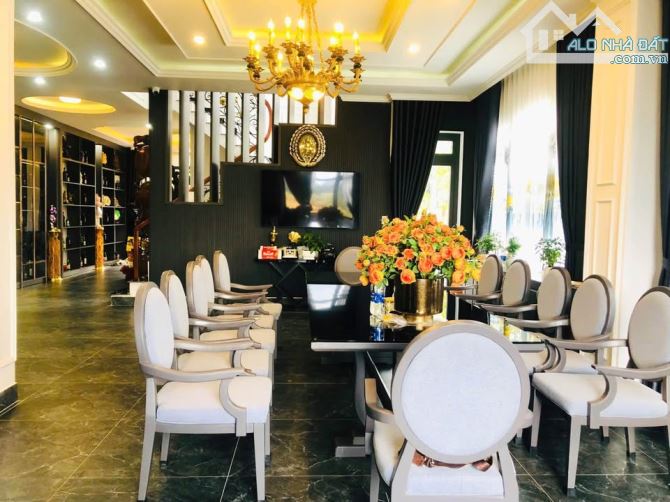 Bán Căn Biệt thự khu Vip An Sơn P4 Đà Lạt.