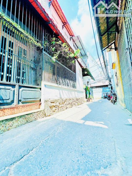 B.Á.N N.H.À. Đẹp Lưu Hữu phước 48m2. Vô ở Ngay . SHR. Phường 15 Quận8. Nhỉnh 3Tỷ