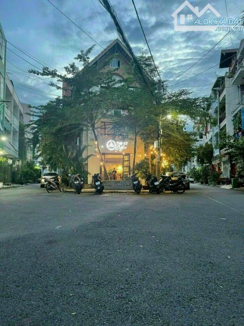 NHÀ 1/ HXH 80m QUANG TRUNG -P10, DT : 4.2m x 17m , 3 LẦU , GIÁ CHỈ : 10.8 TỶ