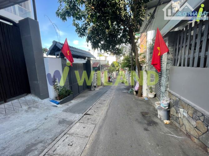 BÁN NHÀ PHAN CHU TRINH, PHƯỜNG 2, TP VŨNG TÀU ( DT: 126M2) + 1TR1L + GIÁ 12 TỶ