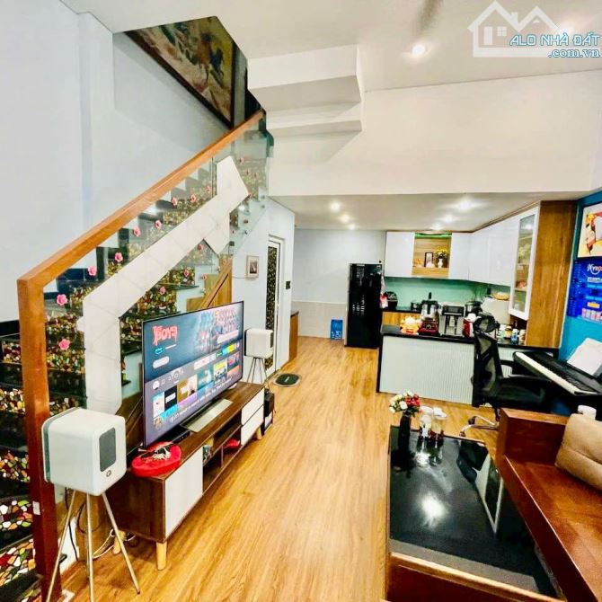 BÁN NHÀ 3 TẦNG, KIỆT HOÀNG THÚC TRÂM, HÒA CƯỜNG BẮC, HẢI CHÂU ĐÀ NẴNG