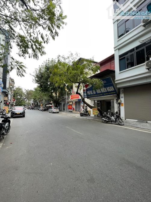 SIÊU PHẨM ĐẤT VÀNG PHỐ ĐẠI LA– 1.100M² – MẶT TIỀN 25M, GIÁ CHỈ 360 TỶ, HỖ TRỢ GPXD 15 TẦNG