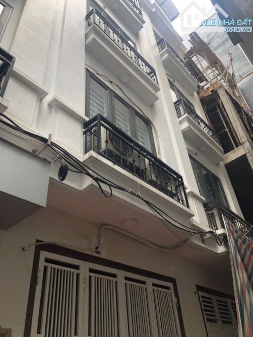 BÁN NHÀ NGỌC LÂM, NHÀ MỚI Ở LUÔN, GẦN PHỐ, 5 TẦNG, 32,5M2, 6.45 TỶ