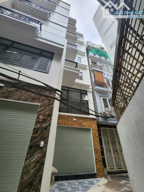 Nhà đẹp Võng Thị - Đi bộ ra Hồ Tây - Vị trí vàng trong làng sống sướng
