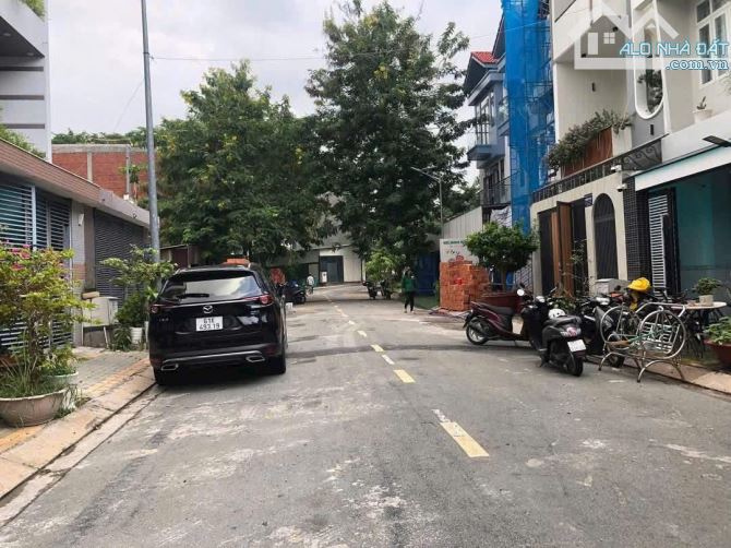 Bán lô đất Central Garden Lái Thiêu 100m2 giá 3.8 tỷ giá rẻ đầu tư an cư gần Chợ Lái Thiêu