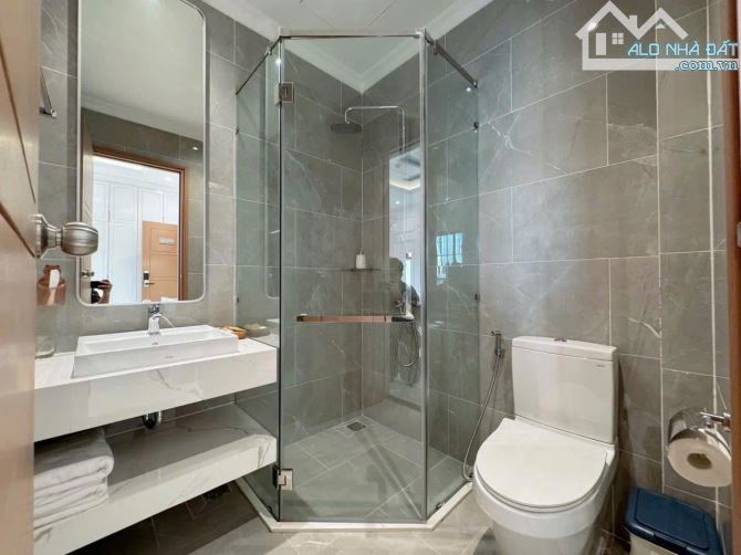 Chung cư Satra Eximland,Phan Đăng Lưu,Phú Nhuận:130m2,3p ngủ,2wc,NT,22tr/tháng