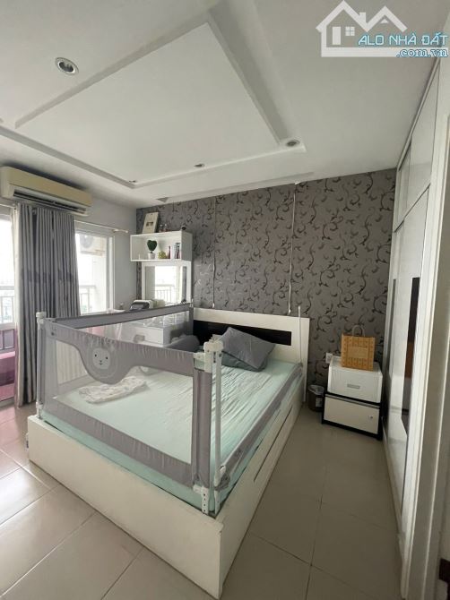 Cho thuê chung cư Lotus Garden 80m 3PN 2WC giá 11,5 triệu full nội thất