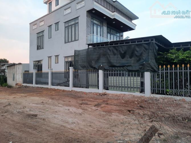 Đất thổ cư Long Điền- Bà Rịa Vũng Tàu gần đường- trường- chợ