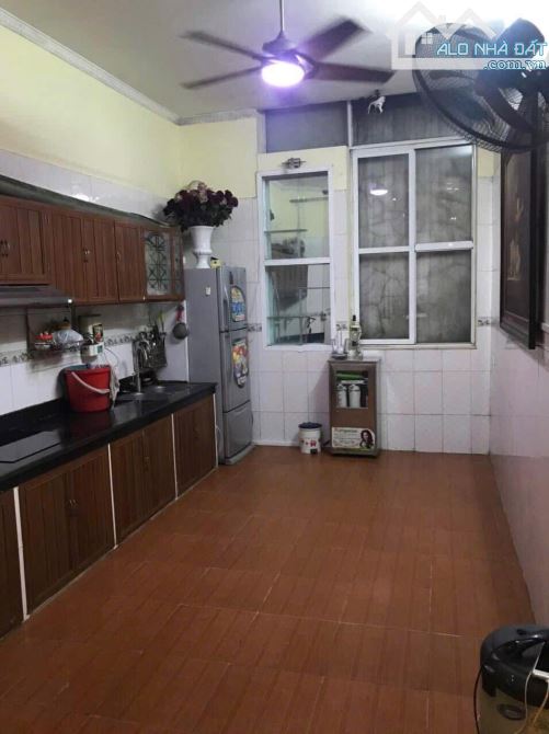 Hếm! Bán nhà 5T phân lô ô tô đỗ cửa Nguyễn Xiển - Thanh Xuân, cách phố 20m. 60m 19.7 tỷ