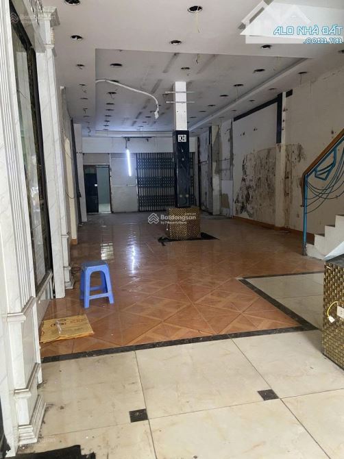 Cho thuê nhà nguyên căn 98B Chiến Thắng, Hà Đông