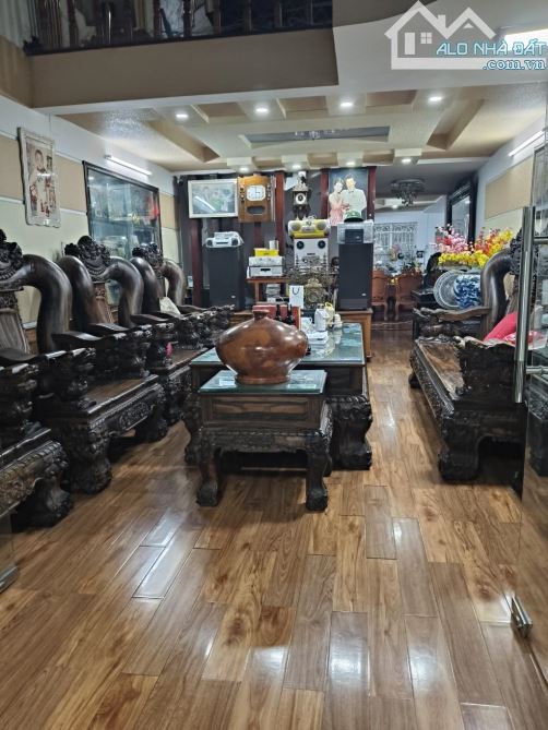 BÁN NHÀ 2MT TRƯỚC SAU KHU ĐỒNG BỘ - VỊ TRÍ VIP HIẾM
