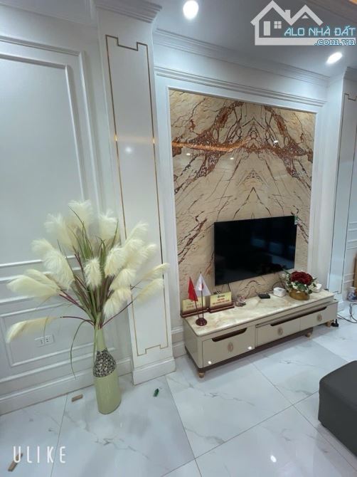 Bán nhà riêng 60m2, view công viên, vài bước ra hồ Nguyễn Cảnh Dị