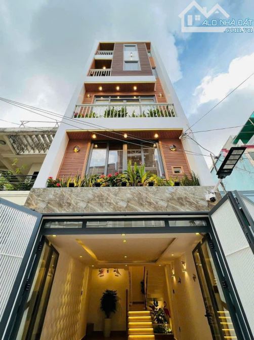 Chủ định cư nước ngoài bán gấp! Nguyễn Văn Khối, P8, Q.Gò Vấp. Giá 3tỷ280tr. DT: 80m2. SHR - 10