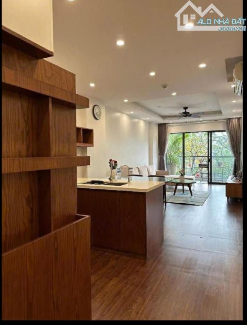 139.x Tỷ/ 205 M2 / 8 Tầng/ 7 Mt/ View Hồ tây/ đường 8m - 11