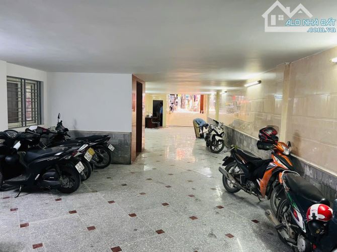 Bán nhà mặt phố  Vương Thừa Vũ , DT 180m, 7 tầng thang máy, MT 5m, giá 60 tỷ. - 1