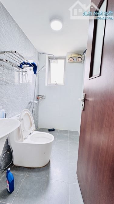 CHUNG CƯ ĐẸP, ĐẨY ĐỦ NỘI THẤT, TIỆN ÍCH GẦN VINHOME GREENBAY - 3