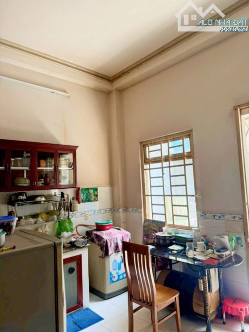 Cần tiền bán gấp nhà hẻm 7m Hương Lộ 2 - Mã Lò. DT 5x12m Giá 3,3 tỷ - 1