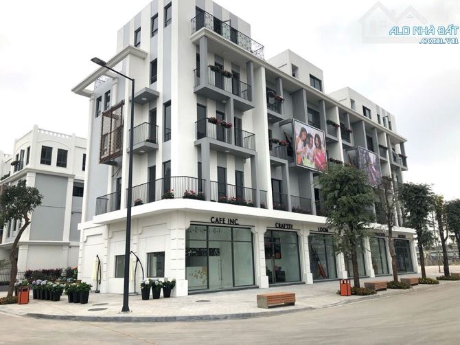 Bán LK 75 m2 rẻ nhất mặt phố đi bộ KĐT The Manor Central Park giá 27 tỷ - 1