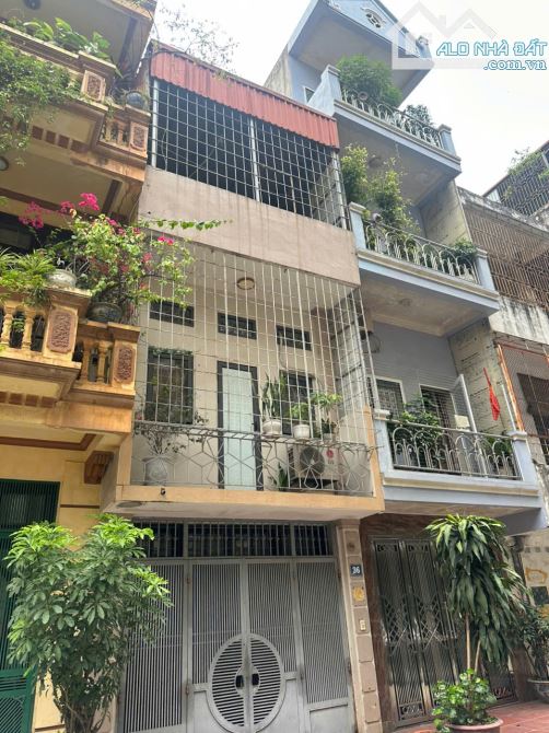 Bán nhà riêng 234 Hoàng Quốc Việt, giá 22 tỷ, 80m2 x 4,5T - 1