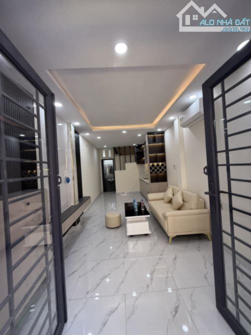 Nhà đẹp vị trí đường 79 Tân Quy Quận 7 giá nhỉnh 4tỷ chút xíu - 1
