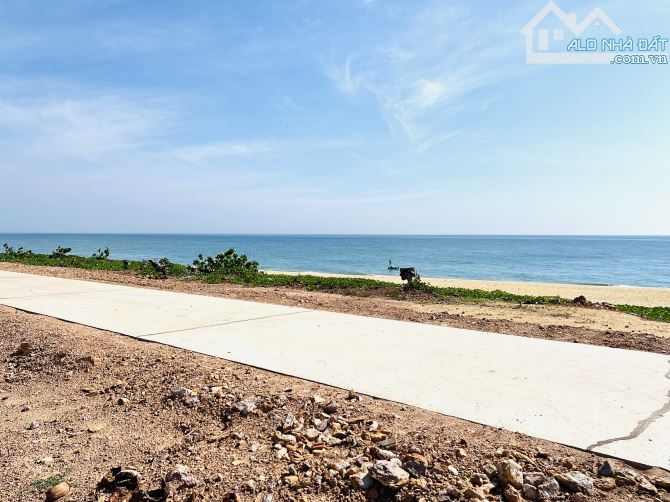 14M MẶT TIỀN TRỰC DIỆN BIỂN HOÀI HẢI, ĐƯỜNG VEN BIỂN XE TẢI CHẠY TUNG TĂNG, FULL THỔ - 1