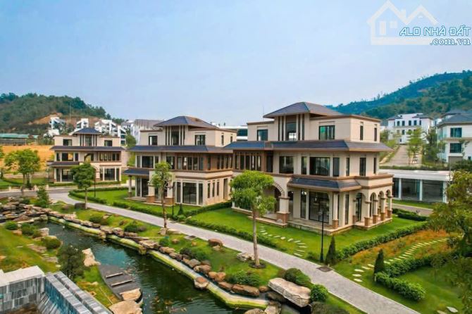 Bán biệt thự đơn lập Hà Nội 550m2 giá chỉ hơn 70tr/m2 - 1