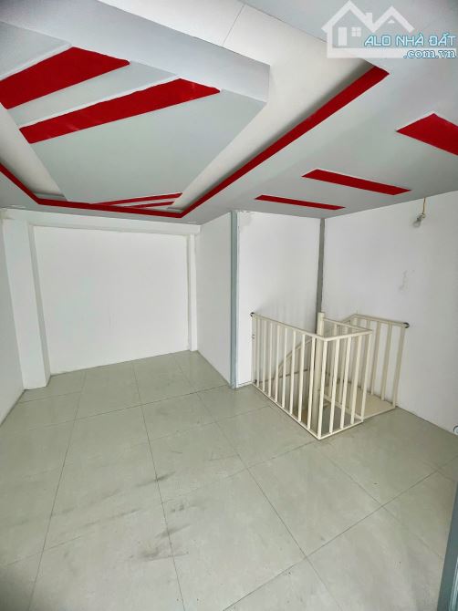 🏡 Nhà 1 trệt 2 lầu ngay trung tâm Cần Thơ - Giá tốt! 890 triệu thương lượng - 1