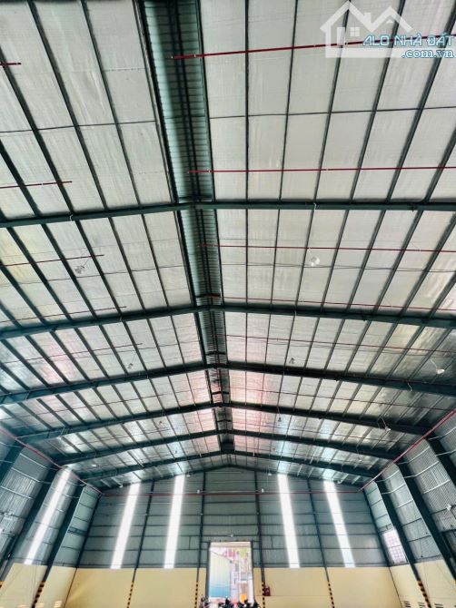 cho thuê xưởng 1200m2 Trong KCN Sống Thần - 1