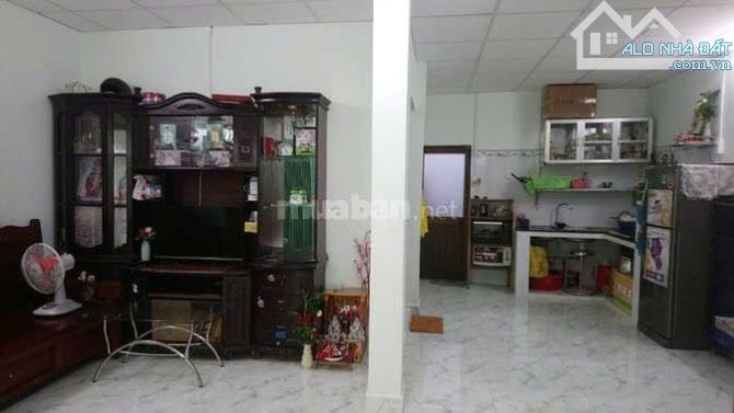 Hàng Thơm nhà Trần Văn Ơn Tân Sơn Nhì ngay chợ gần mặt tiền 56m2 Nhỉnh 4ty - 1