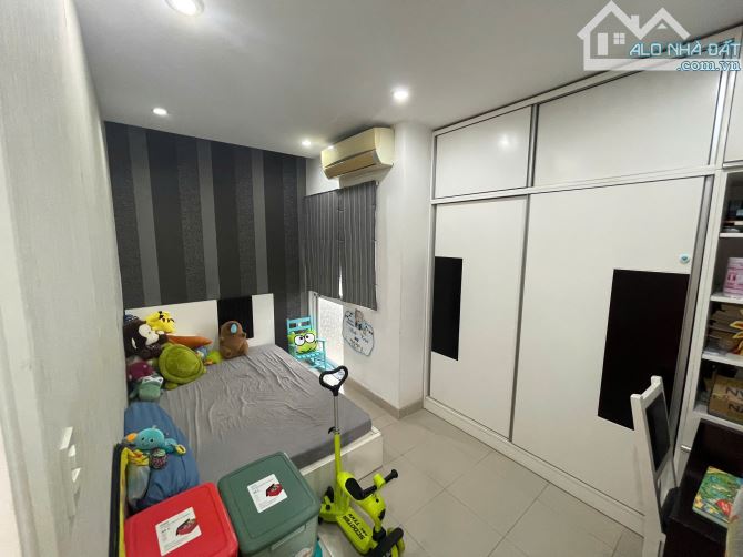 Cho thuê chung cư Lotus Garden 80m 3PN 2WC giá 11,5 triệu full nội thất - 1
