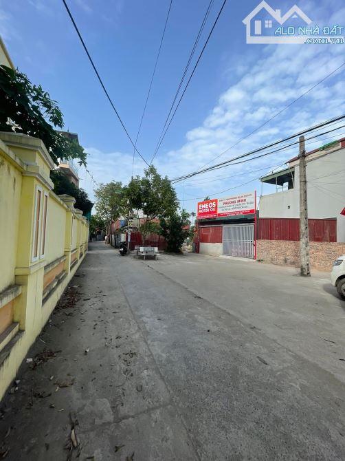 Trạm Y Tế Duyên Hà, Thanh Trì. DT: 62m, MT: 6.5m, lô góc, ô tô 7 chỗ vào đất, giá:4 25 tỷ - 1