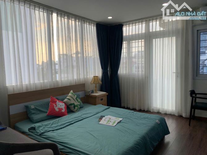 Cho thuê phòng 30m2 ngay cầu Calmett Quận 1, chợ Bến Thành, đầy đủ nội thất, tách bếp - 1