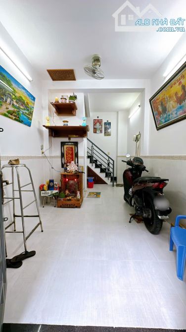 NHÀ MỚI ĐÚC 5 TẤM SỔ HỒNG  TRUNG TÂM Q4 CÓ 3 TỶ - 1