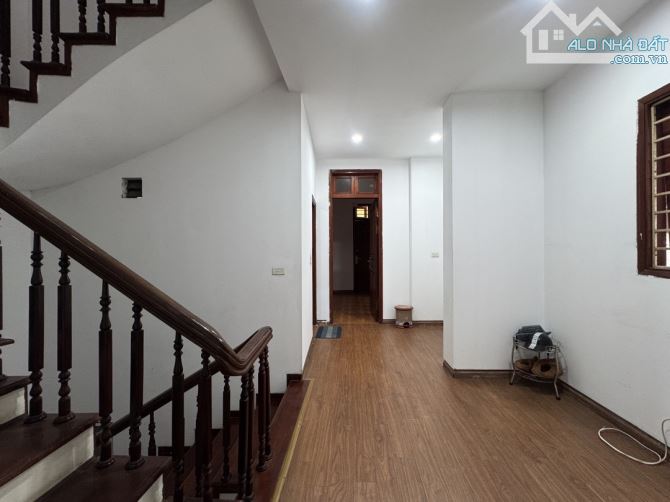 HOT! BÁN NHÀ TÂY SƠN, 110M2x5T, 2 THOÁNG, OTO ĐỖ TRƯỚC CỬA, Ở + KD, HƠN 28 TỶ - 1