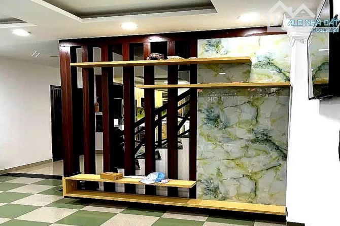 BÁN NHÀ Ở NGAY,  PHÚ NHUẬN GẦN MẶT TIỀN TRƯỜNG SA, 4 TẦNG, SỔ HỒNG RIÊNG ! - 1