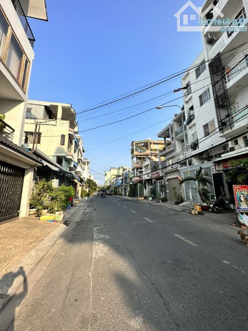 Bán nhà MT Ỷ Lan ( gần Luỹ Bán Bích ) P.Hiệp Tân -DT : 4x21m - 2 lầu st - Giá : 10.2 tỷ TL - 1