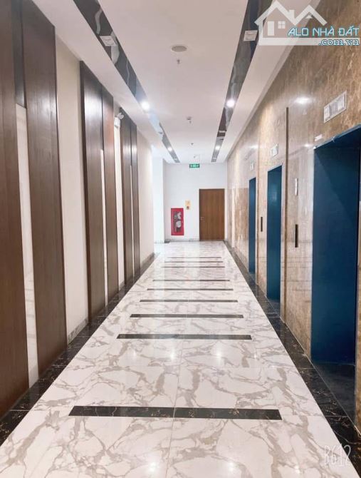 CHUYỂN NHƯỢNG TOÀ BUILDING NGUY NGA VIP NHẤT MẶT PHỐ NGUYỄN HOÀNG. - 1
