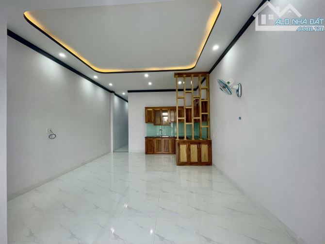 Bán nhà mới xay 100%-sau chợ eakao - 1