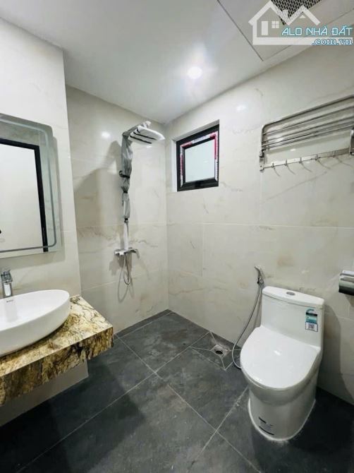 LÂU ĐÀI MINI quá đẹp 38m x 6 tầng phố Đức Giang - 12