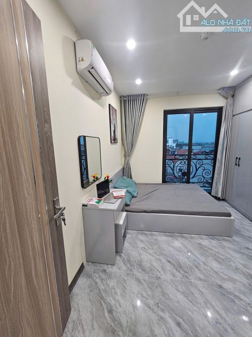 Bán tòa CĂN HỘ DV Tam Trinh, Hoàng Mai 120m, 7t, 33P, thang máy,PCCC, ôtô, Giá 32,4tỷ - 2