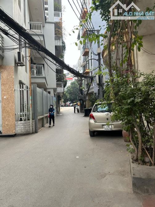 🤑 QUANH 9 tỷ 🤑💥 PHÂN LÔ BƯU ĐIỆN - chuẩn 39m². 4PN. CẦU GIẤY -  OTO TRÁNH XE MÁY lưu th - 2