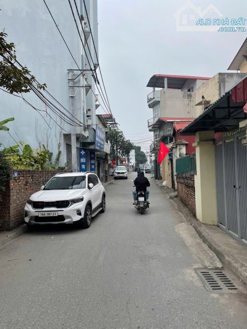 BÁN 31M2 ĐẤT ĐÔNG DƯ- GIA LÂM; GIÁ 3.15 TỶ, TRONG ĐÊ, GẦN TRỤC CHÍNH - 2