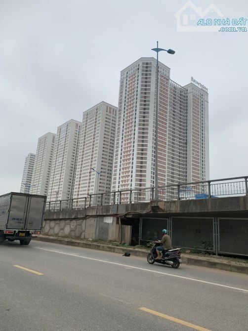 vị trí đẹp, sổ đẹp, rẻ nhất khu vực , gần vin cổ loa - 2