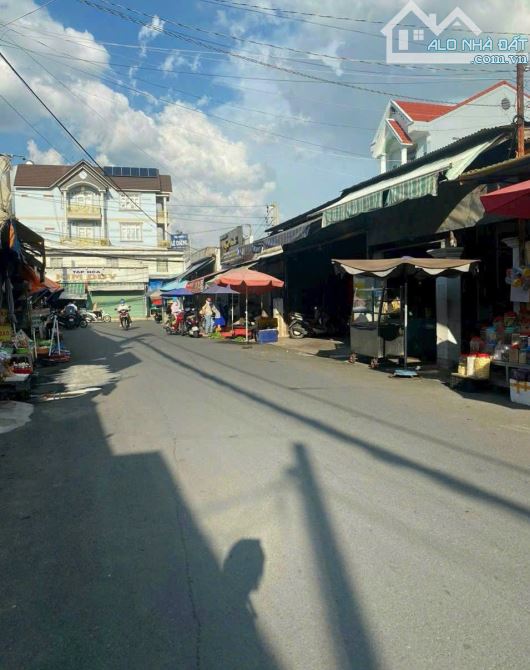 D186 👉 Bán 6 lô đất Phuờng Trảng Dài sổ riêng thổ cư . Dt 4,5 x 14,5 64m2  - Vị trí Gần c - 2