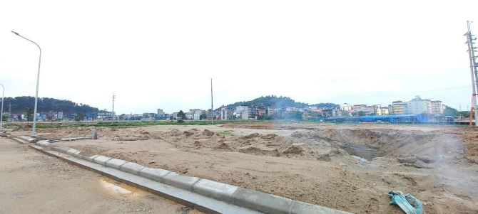 Bán đất Đa Cấu 2 . Nam Sơn . dt 87,7m . mt 5m . hướng ĐN . giá 3ty650 - 2