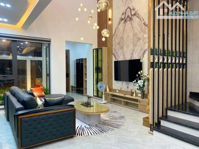 🔥BT KĐT VIỆT HƯNG - 210m2 - MT CỰC RỘNG - KHU HIẾM NHÀ BÁN - NHỈNH 39 TỶ - GẦN CV LONG - 2